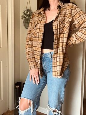 Guide Series Vintage Plaid Shacket in Tan Plaid - 100% cotton